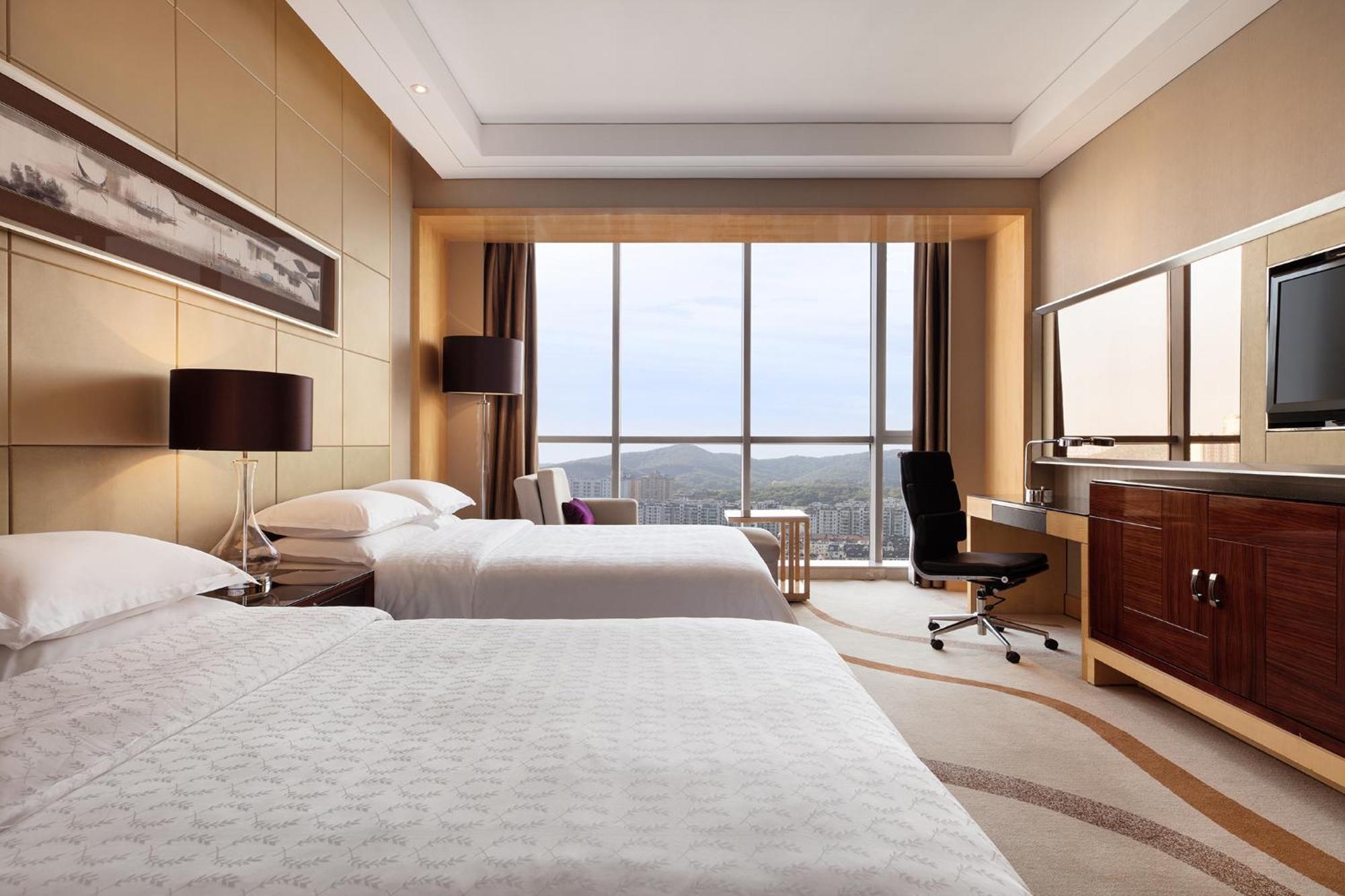 Sheraton Zhenjiang Hotel Экстерьер фото